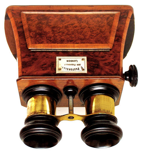 A 19th Century Brewster Stereoscope By F. Pastorelli. - Gilai Collectibles